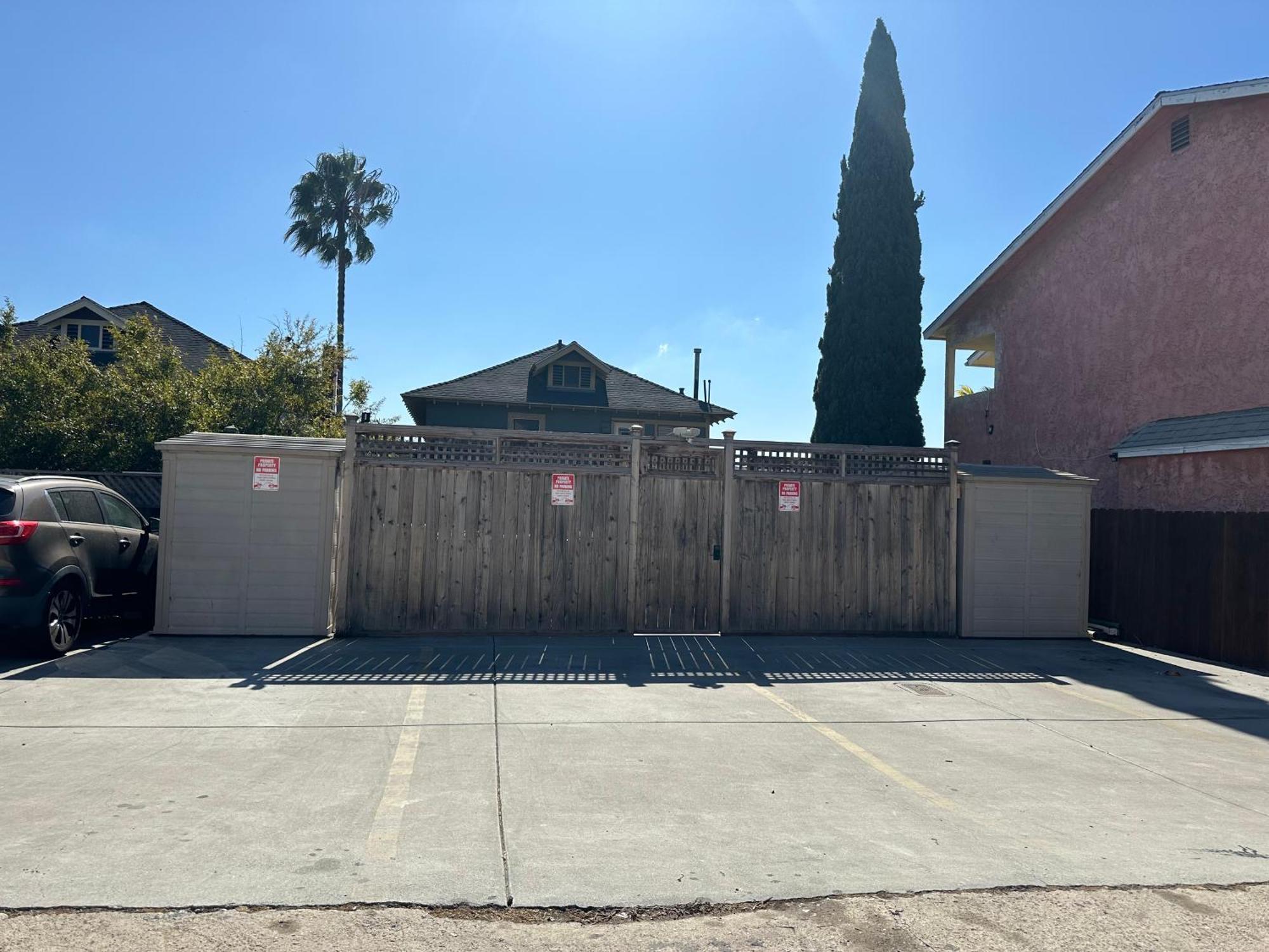 3-bedroom, Prime Location, Private Backyard! Casa de férias San Diego